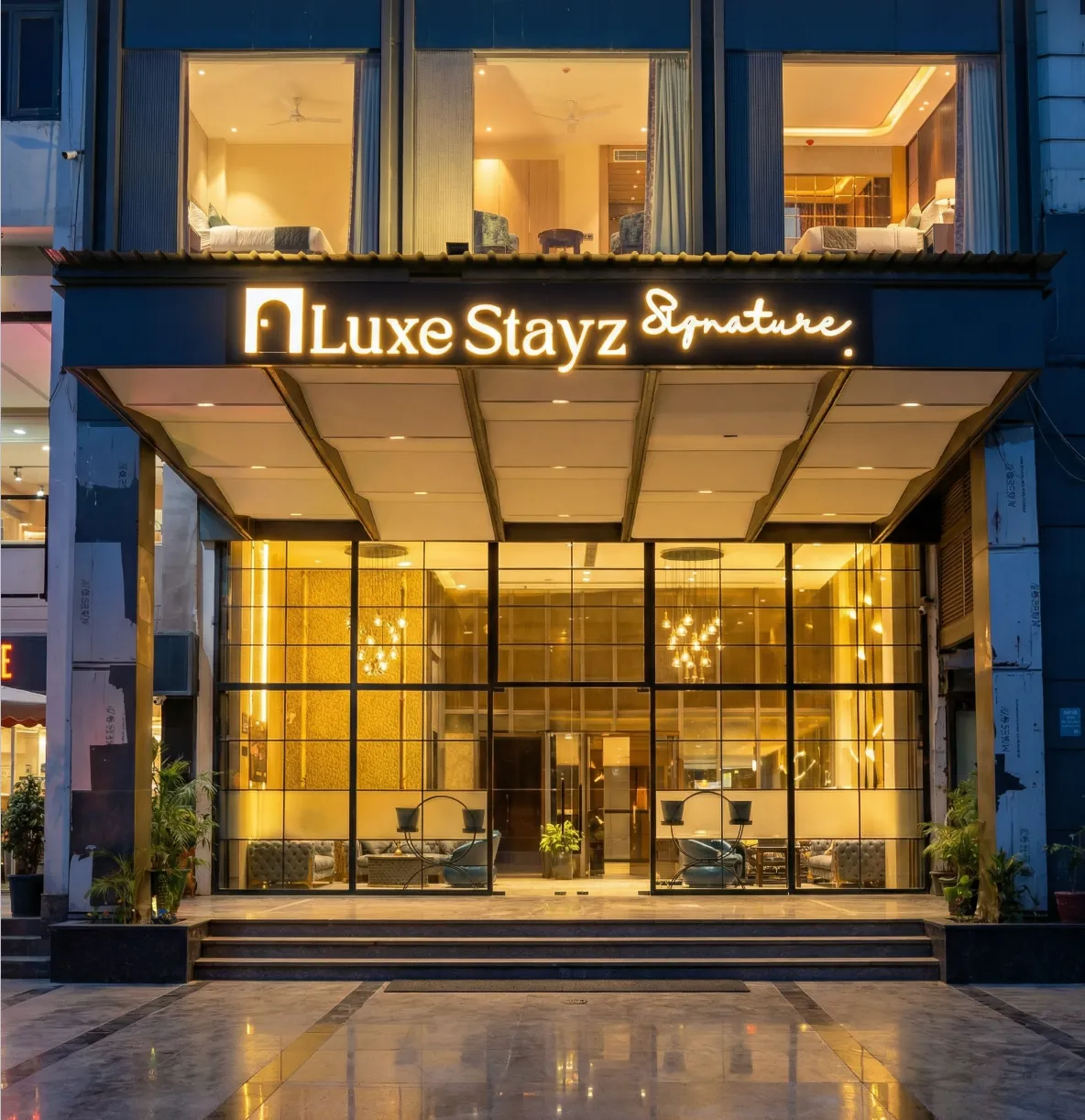 Luxe Stayz Signature